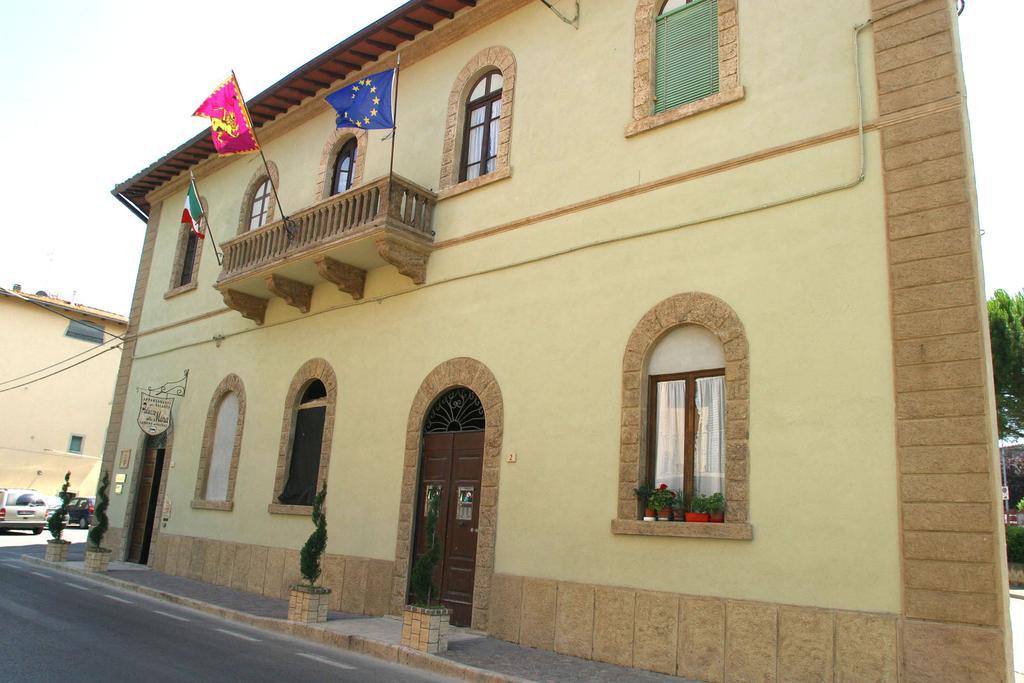 Palazzo Alle Mura Staggia Exteriör bild
